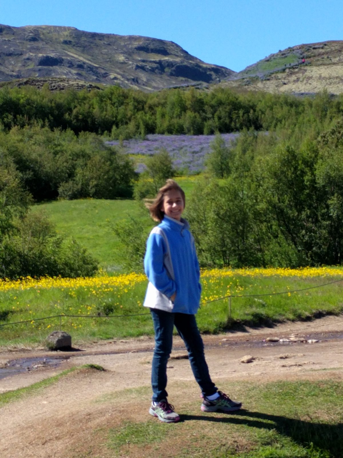 Lisa in the wind at Geysir