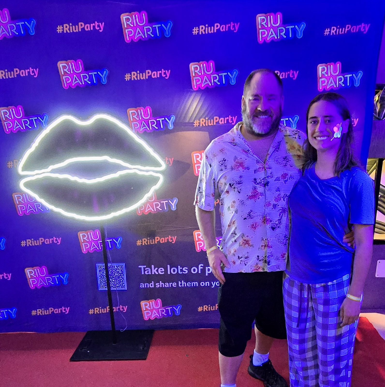 Michael and Lisa at the neon lips wall