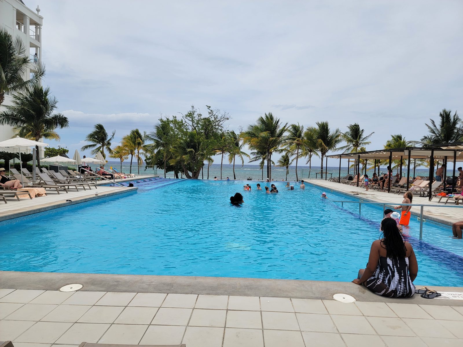 The pool at Riu Ocho Rios