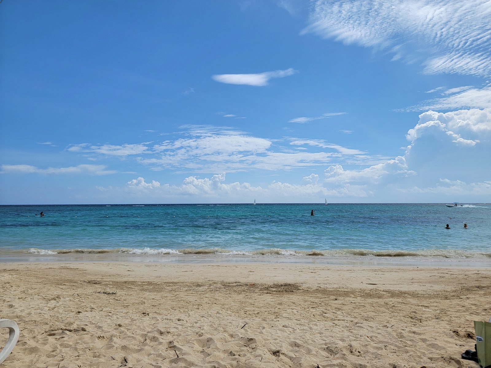 Monday morning view of the beach at the Riu
