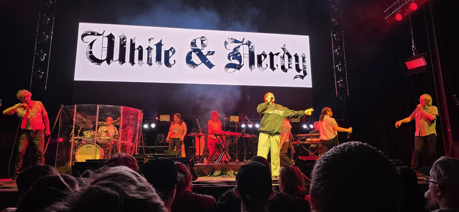Weird Al broke into "White and Nerdy"