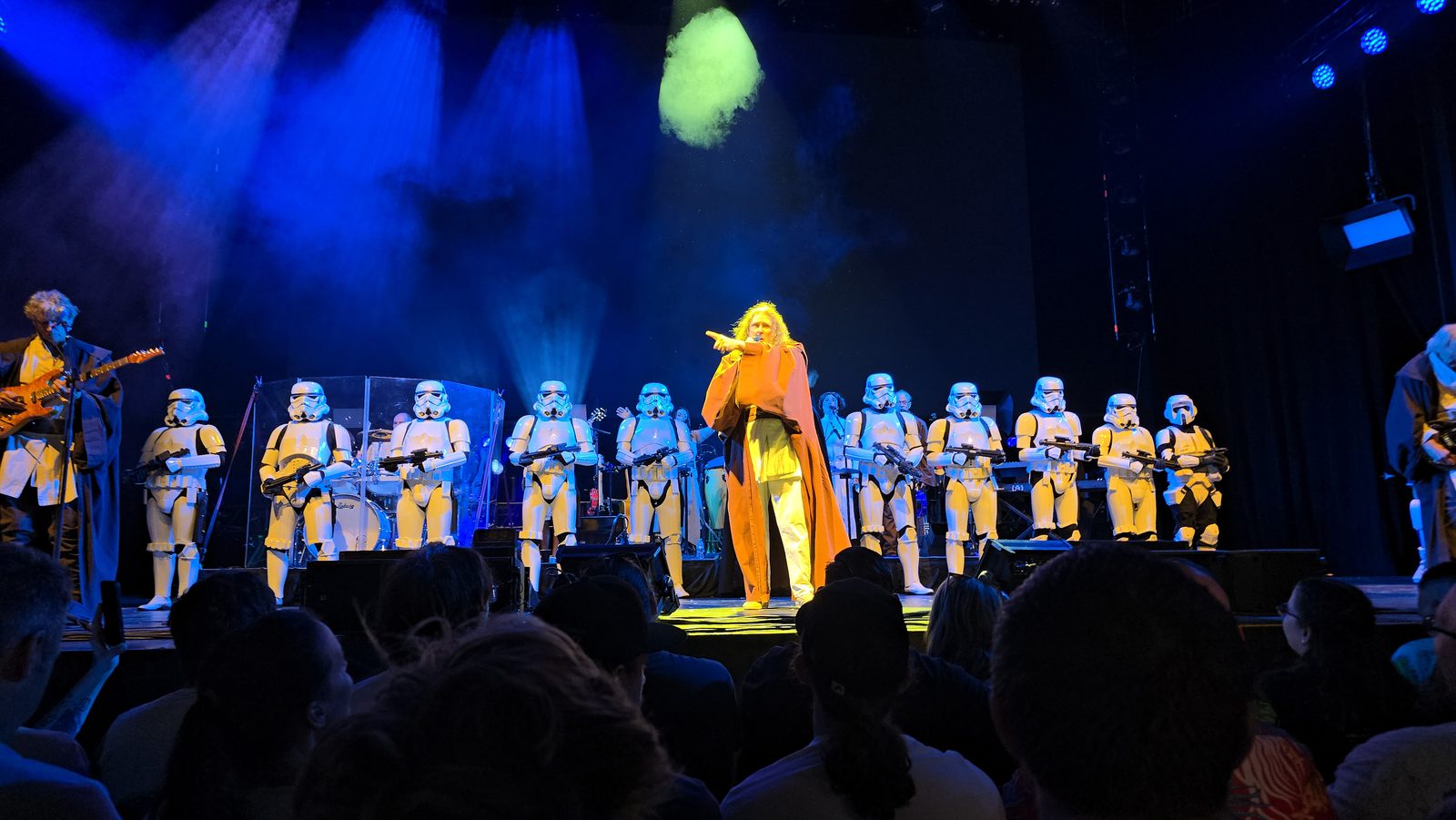 Stormtroopers backing Weird Al on stage