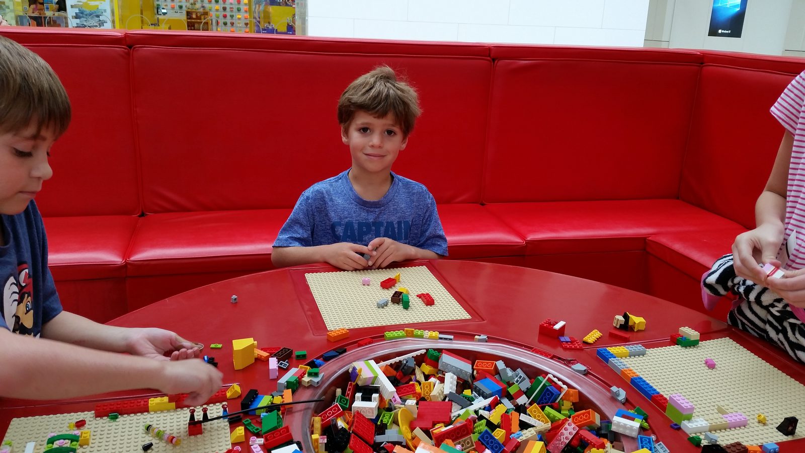 Thomas found the LEGO store at Mall of America