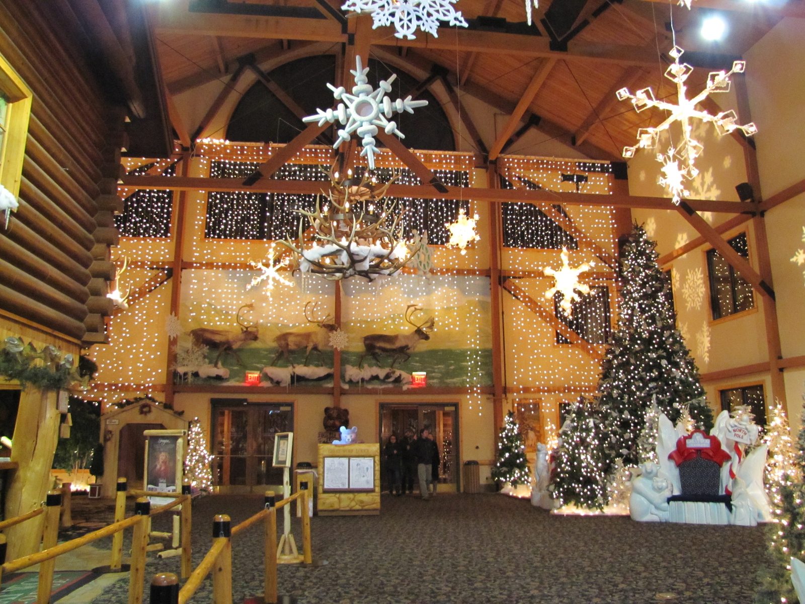 The Great Wolf Lodge lobby dressed up for Christmas