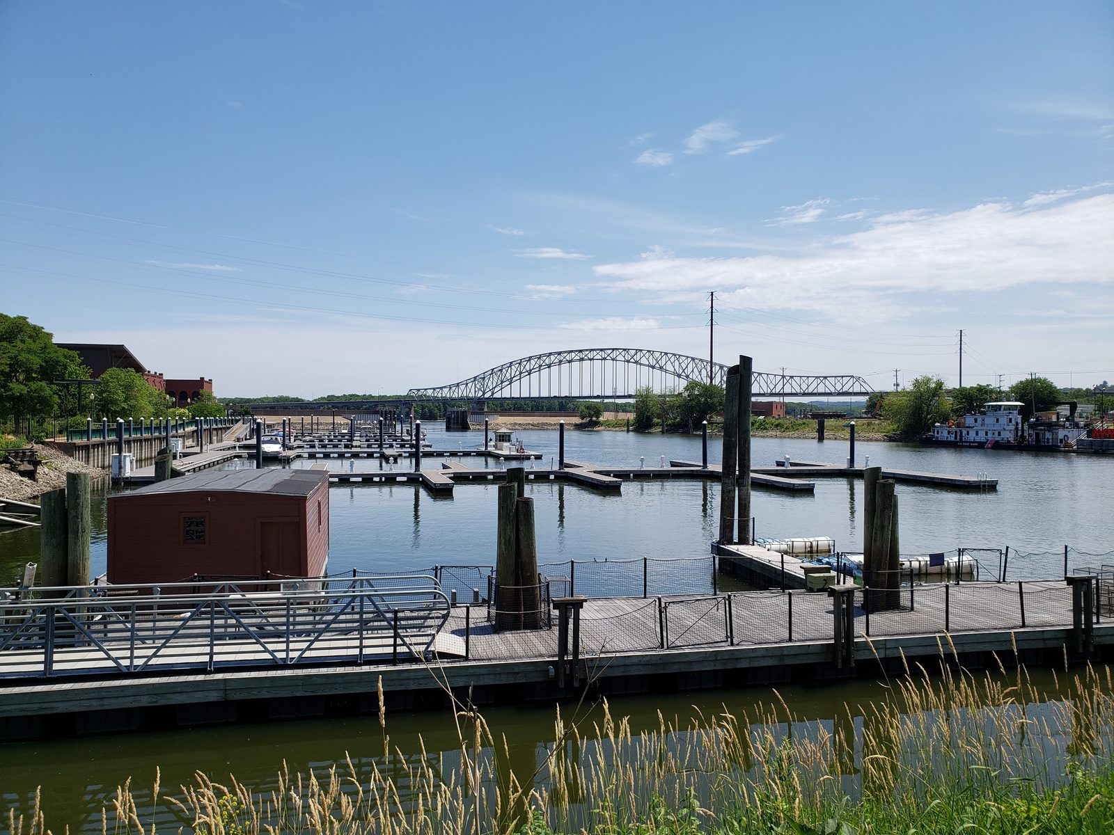 The harbor behind the river museum in Dubuque
