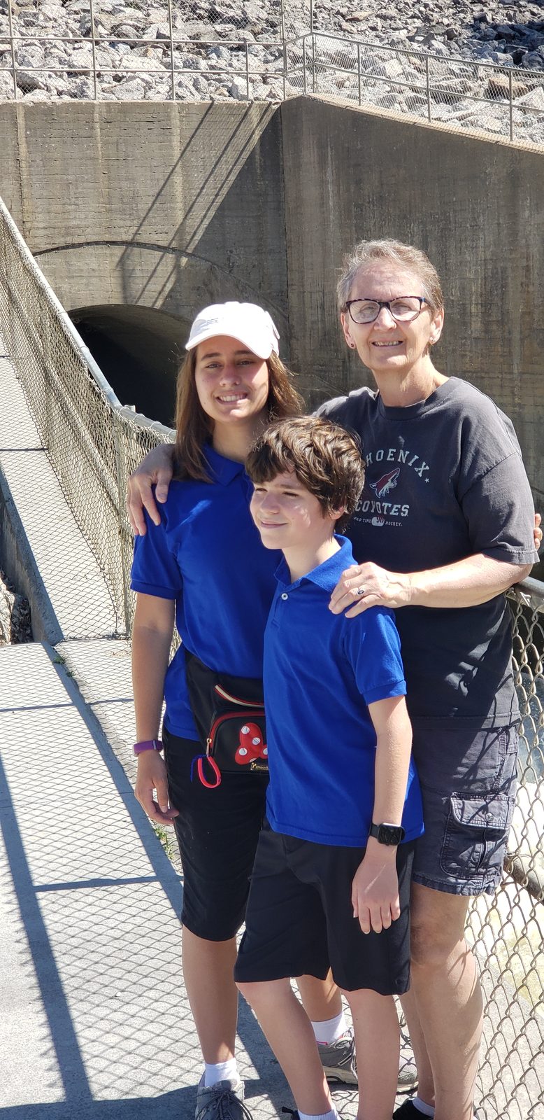 Grandma, Lisa and Thomas at the spillway