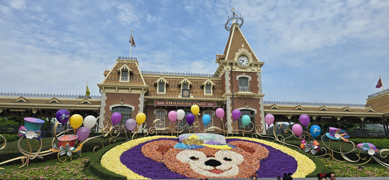The Duffy flower bed at Hong Kong Disneyland