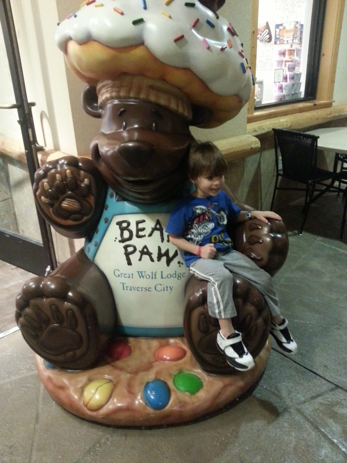 Thomas, one more stop at the Bear Paw statue