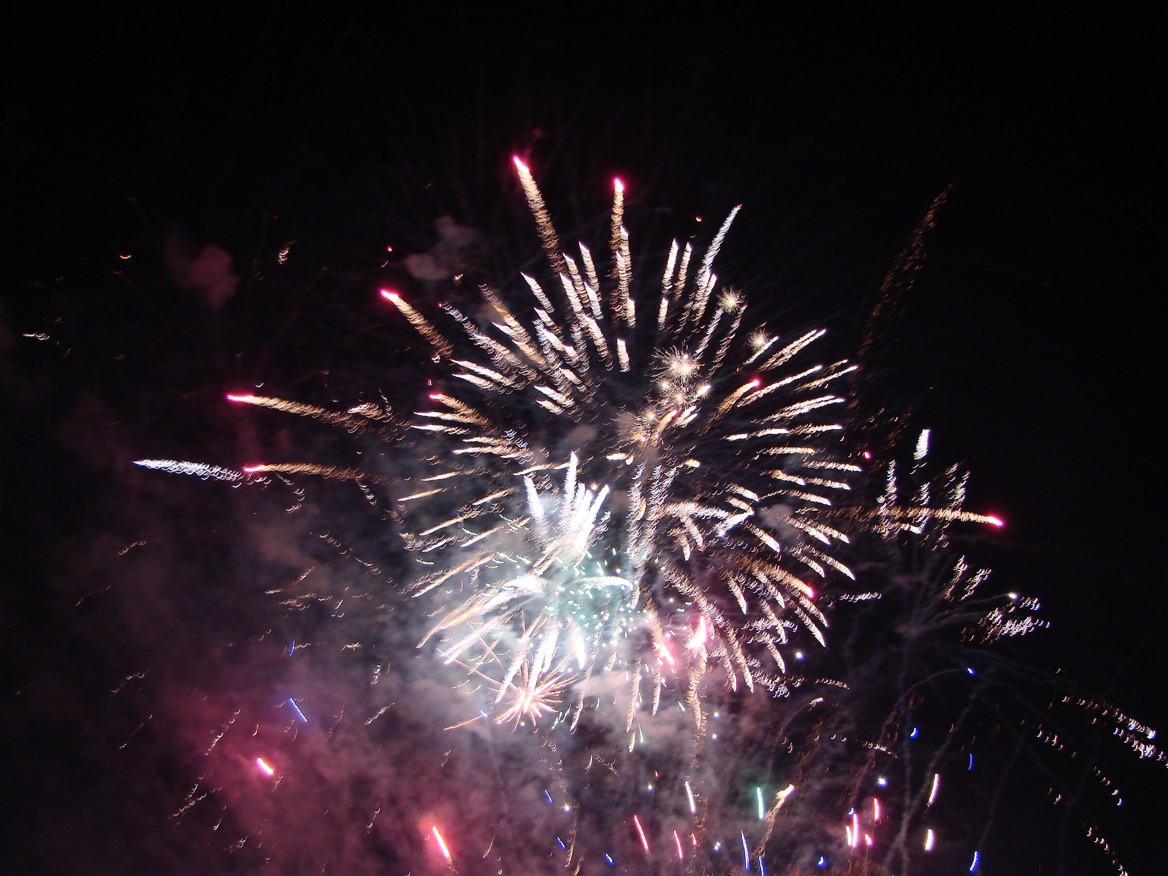 Rennhack Fireworks Extravaganza 2010